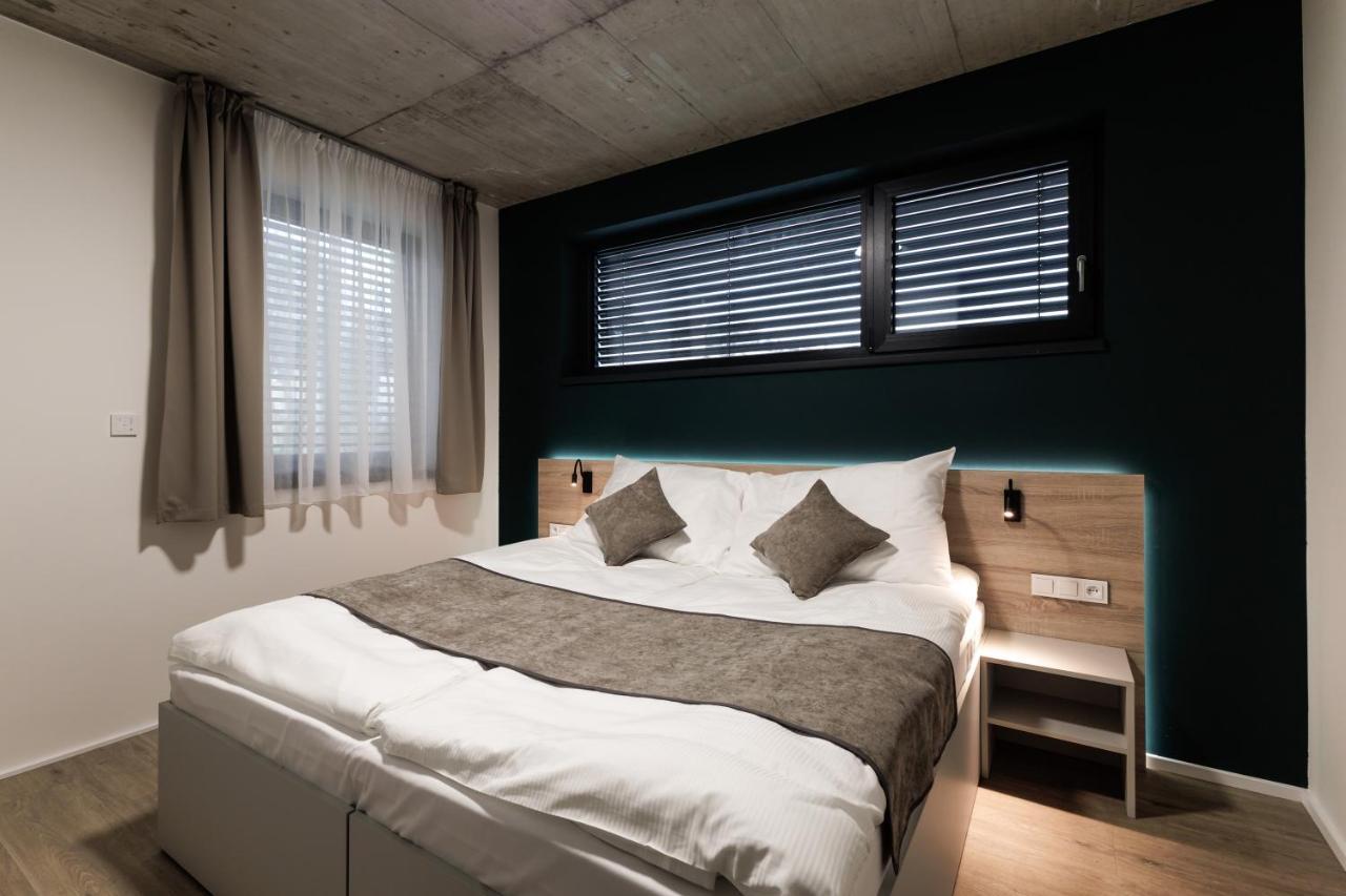 Aparthotel Na Klenici Млада-Болеслав Экстерьер фото